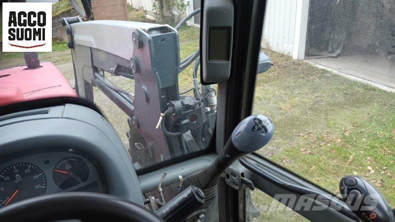 Valtra 6850 Traktory