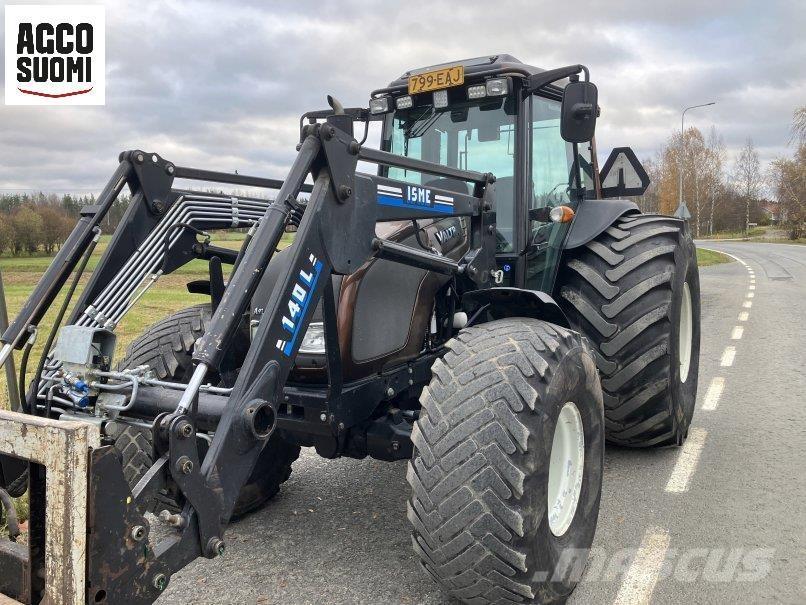 Valtra A93 HT Traktory