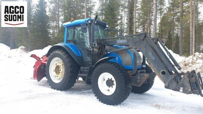Valtra C120 Traktory