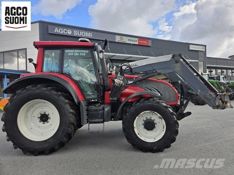 Valtra T162 DIRECT Traktory