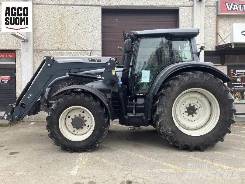 Valtra T163 DIRECT Traktory