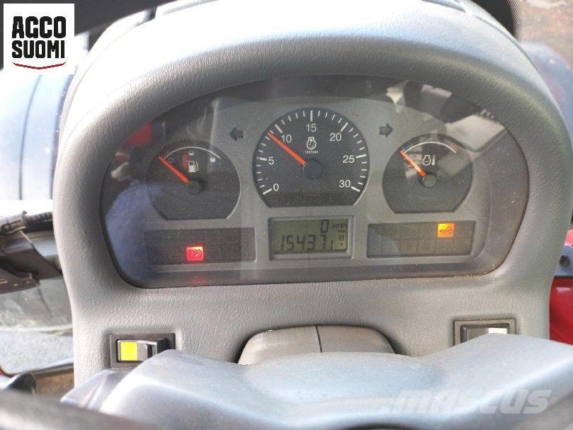 Valtra T170 Traktory