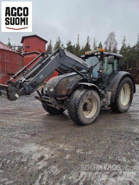 Valtra T202D +EK Traktory