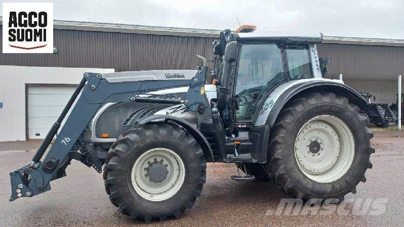 Valtra T203D Traktory