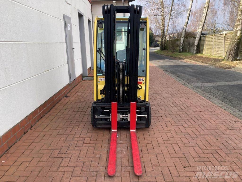 Hyster J 2.0XN LWB Akumulátorové vozíky