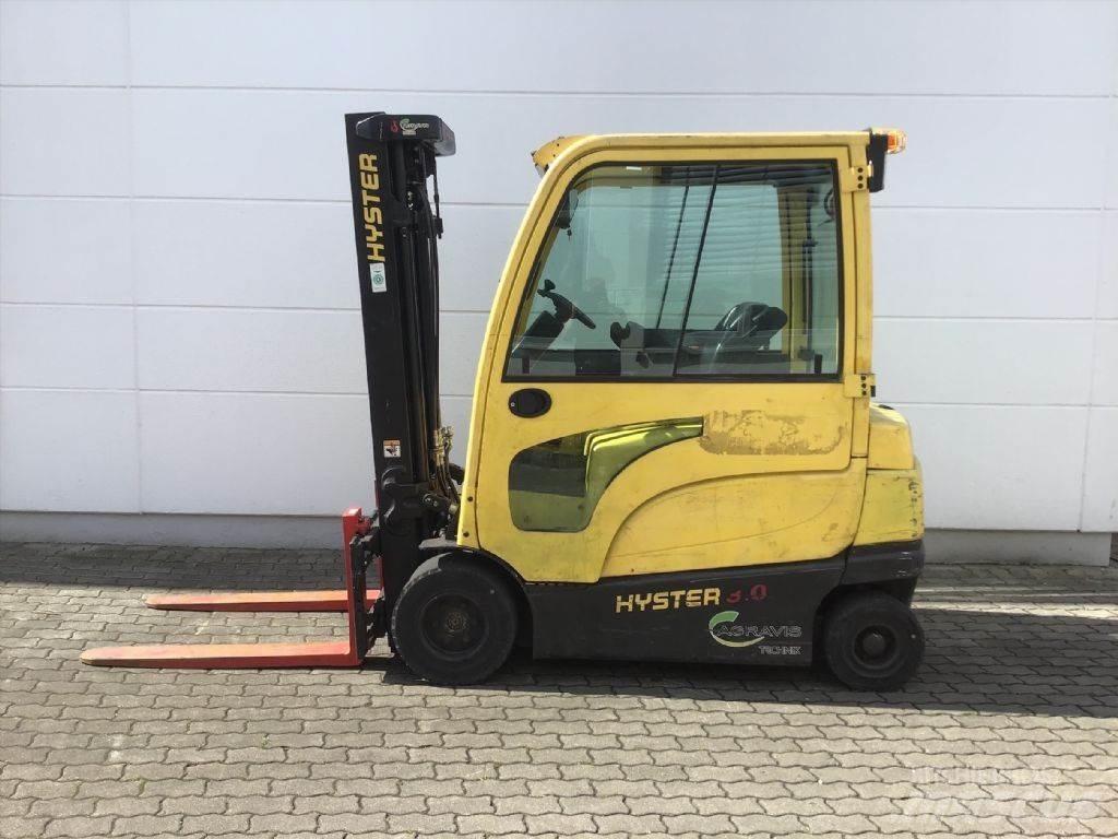 Hyster J 3.0 XN Akumulátorové vozíky