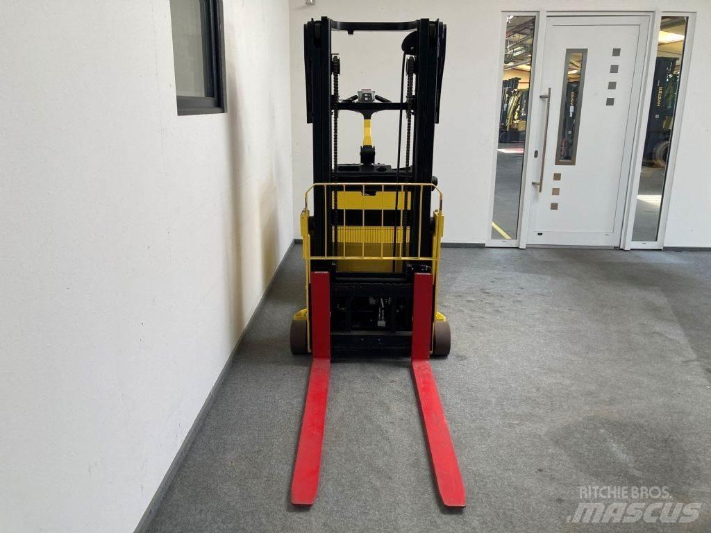 Hyster S 1.0 C Ručně vedené vysokozdvižné vozíky