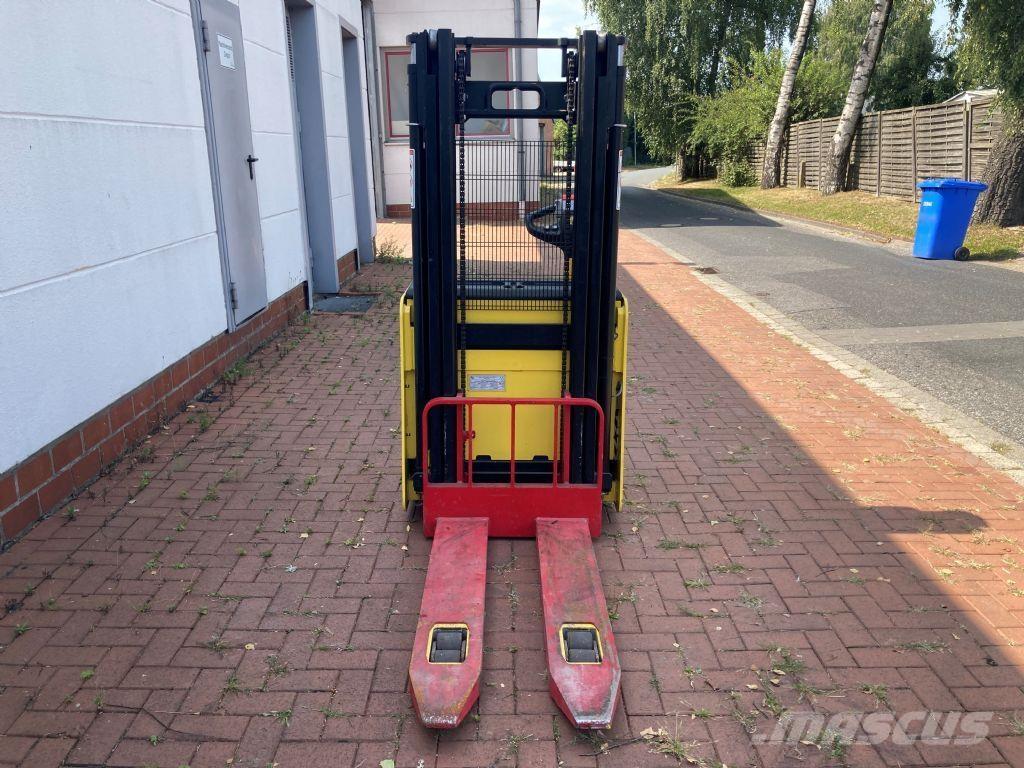 Hyster S 1.4 IL Ručně vedené vysokozdvižné vozíky