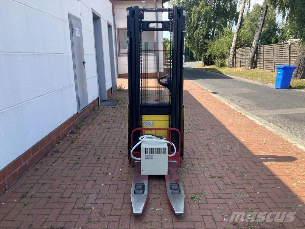 Hyster S 1.6 AC Ručně vedené vysokozdvižné vozíky