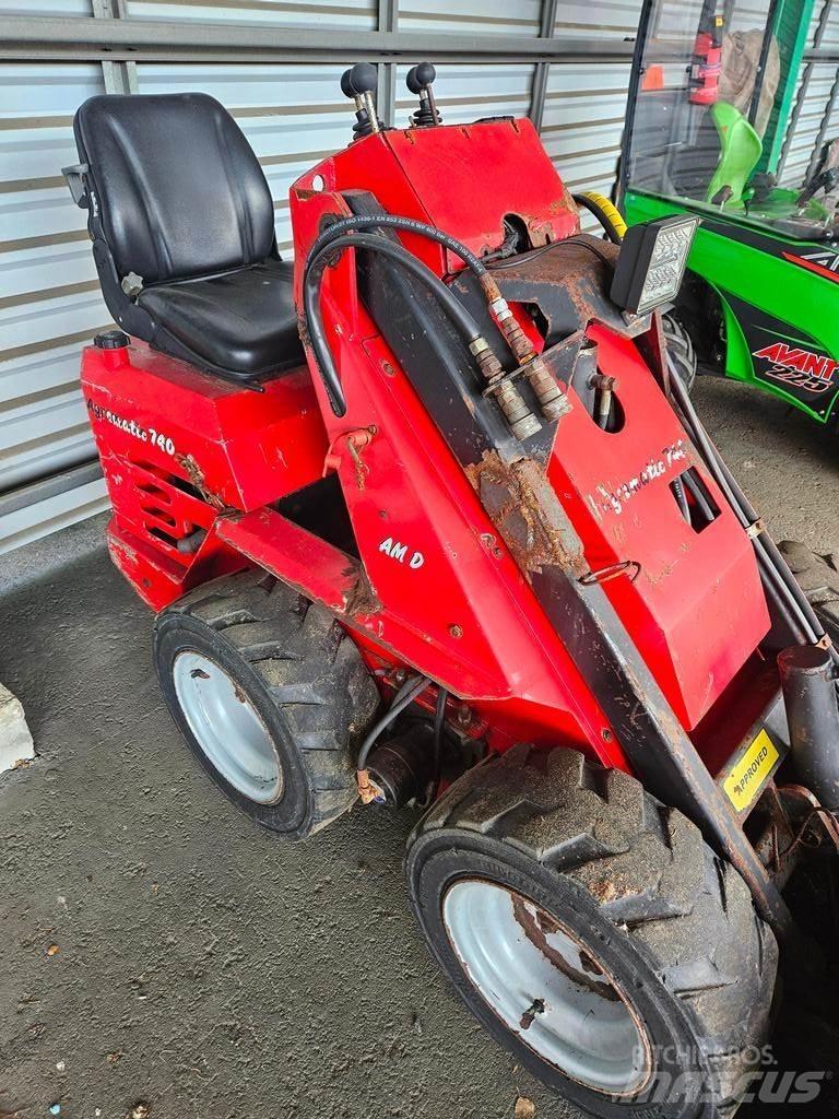 Agromatic  Víceúčelové nakladače