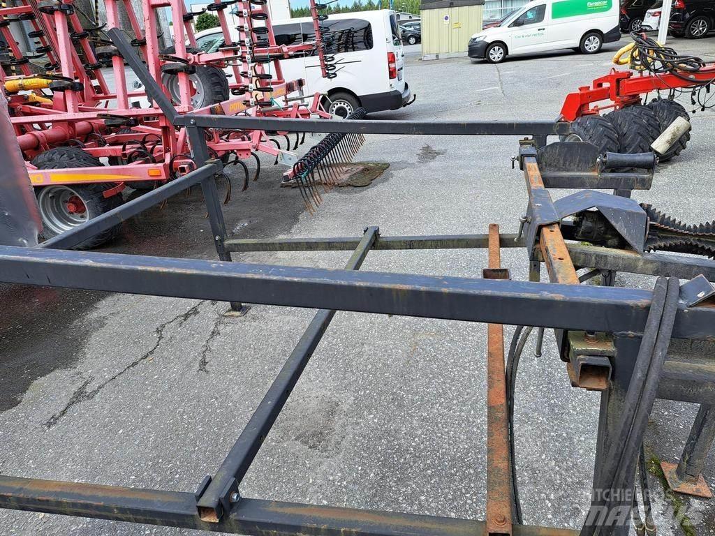 Japa 2100 Štípačky a řezačky dřeva