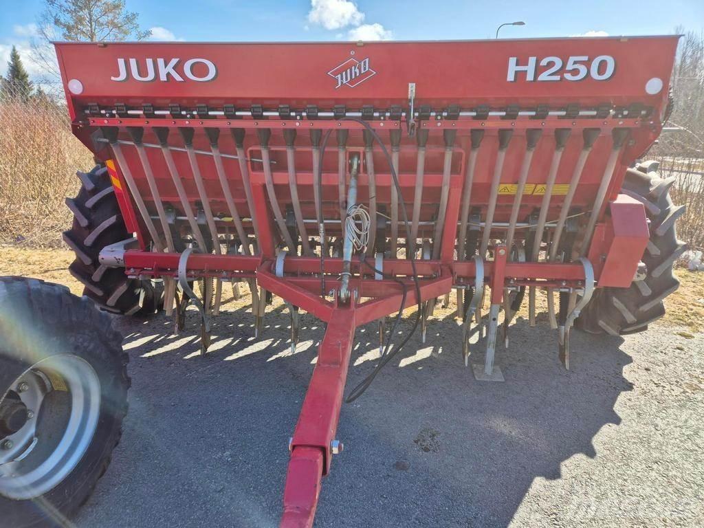 Juko H250 Kombinované secí stroje
