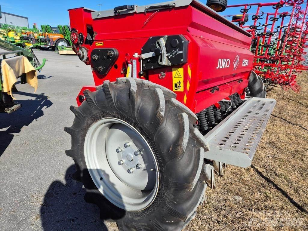 Juko H250 Kombinované secí stroje