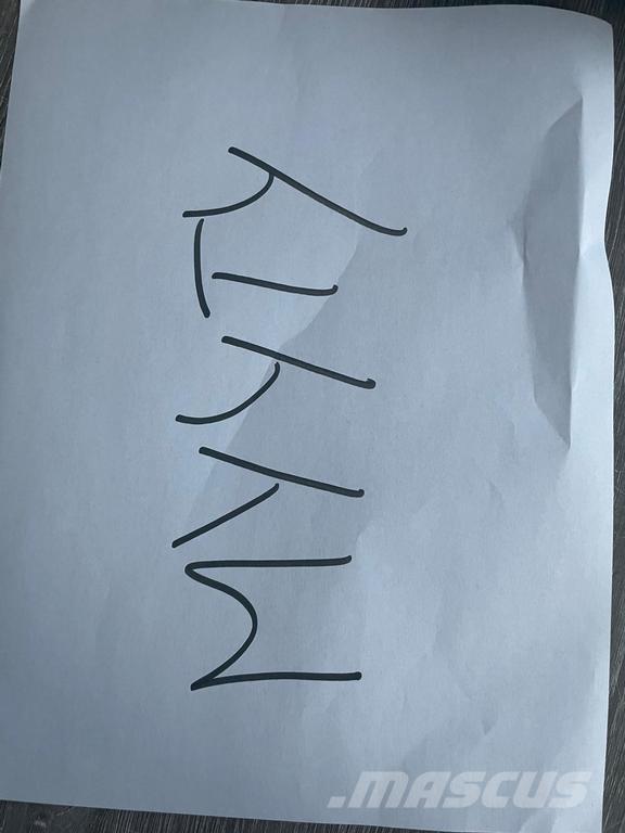Patu 525 Jeřáby a nakladače