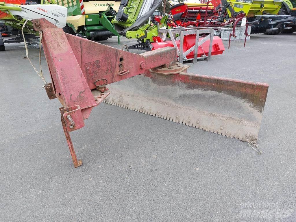 VM 250 Tažené radlice