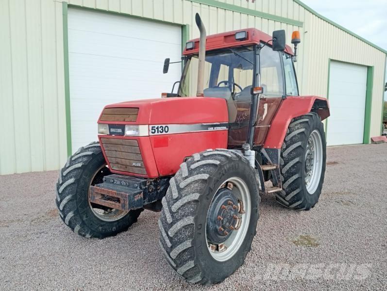 CASE IH 5130 Traktory