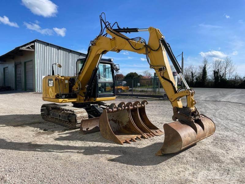 CAT 307E2 Mini rýpadla < 7t