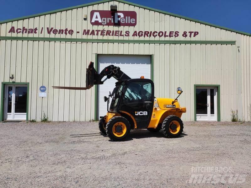 JCB 520-40 Teleskopické manipulátory
