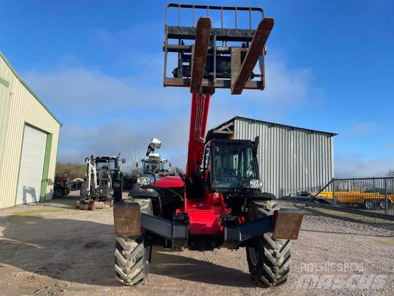 Manitou MT1033 Teleskopické manipulátory
