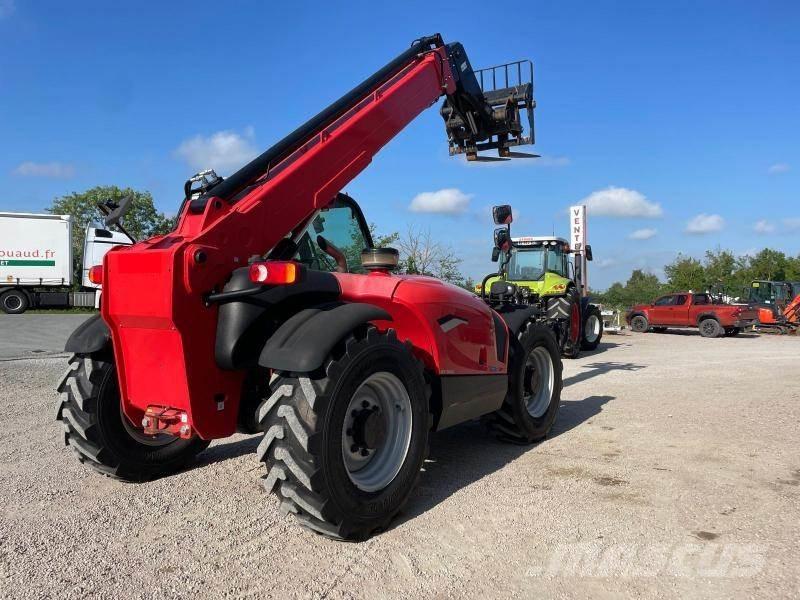 Manitou MT1033 Teleskopické manipulátory