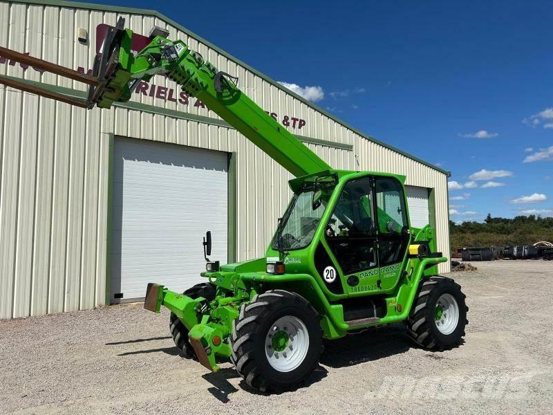 Merlo P38.13 Teleskopické manipulátory