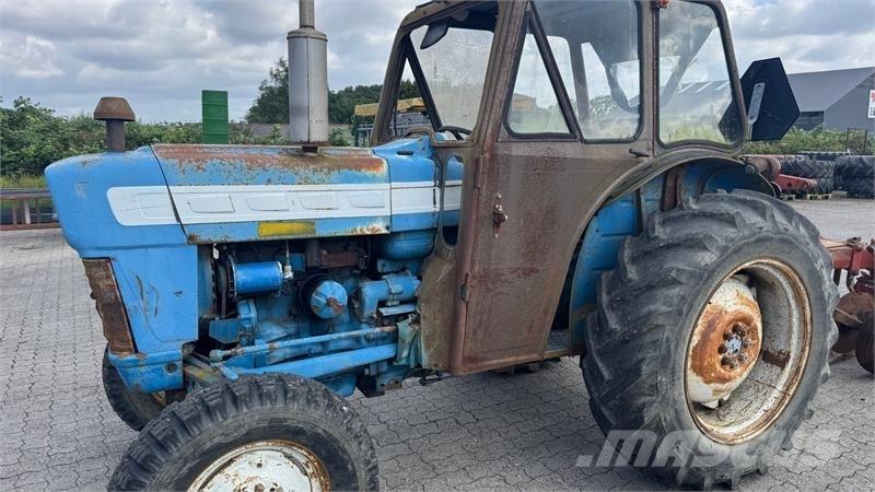 Ford 3000 Traktory