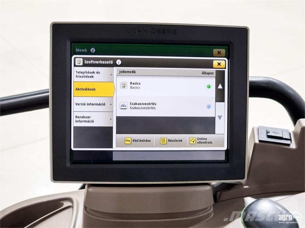 John Deere 6155R Traktory