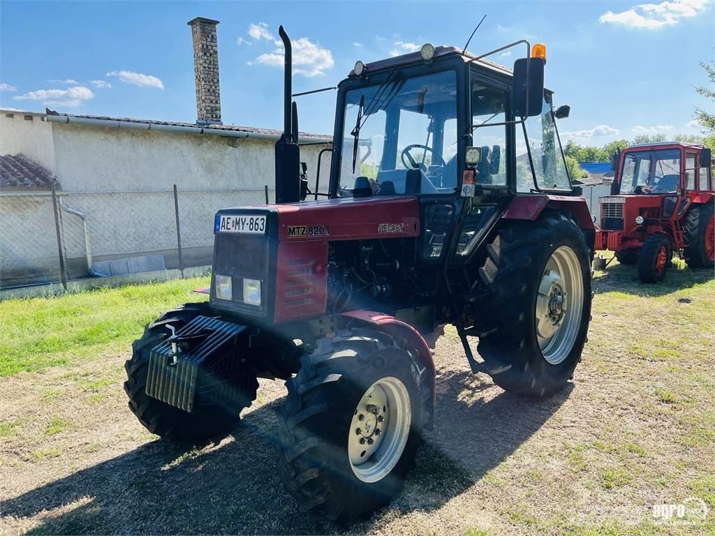 MTZ 820.1 Traktory