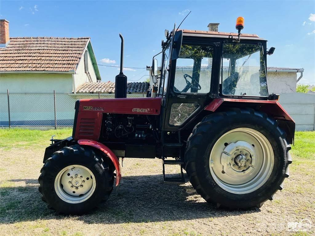 MTZ 820.1 Traktory