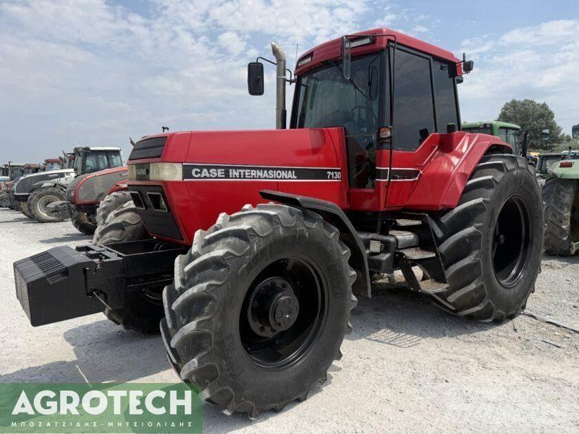 Case IH 7130 Traktory