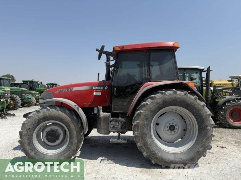 CASE MXM 130 Traktory