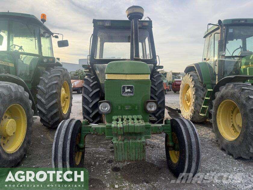 John Deere 3350 Traktory