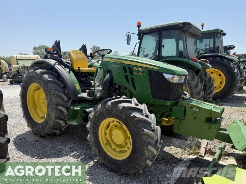 John Deere 5075Ε OS Traktory