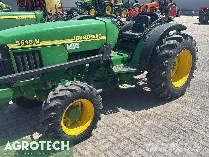 John Deere 5510N Traktory