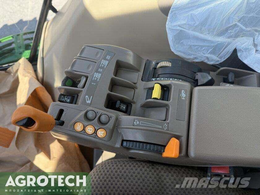 John Deere 6170R Traktory