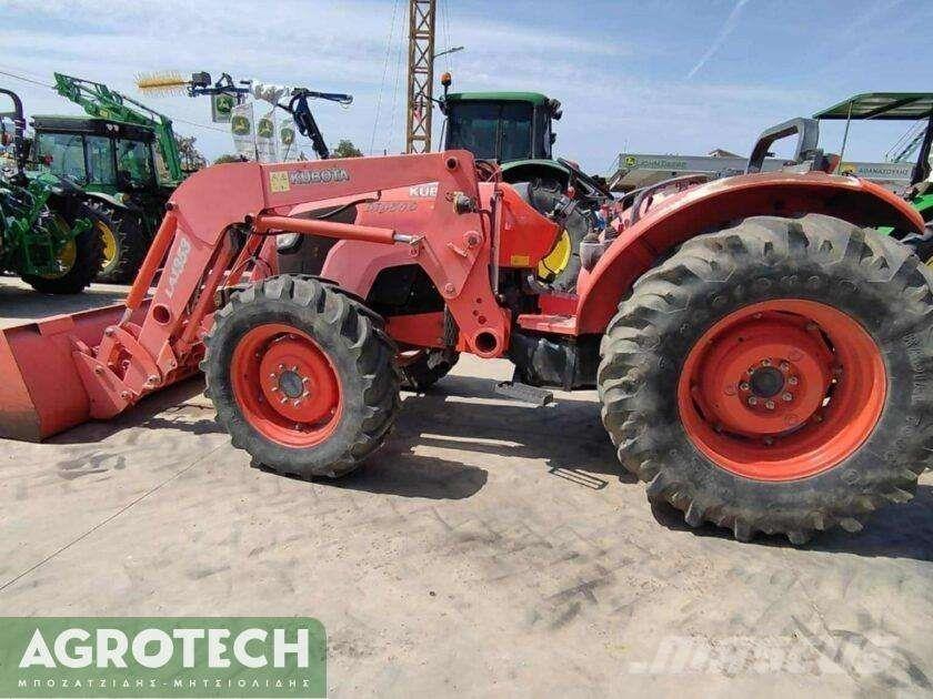 Kubota M9540 + LA1353 Traktory