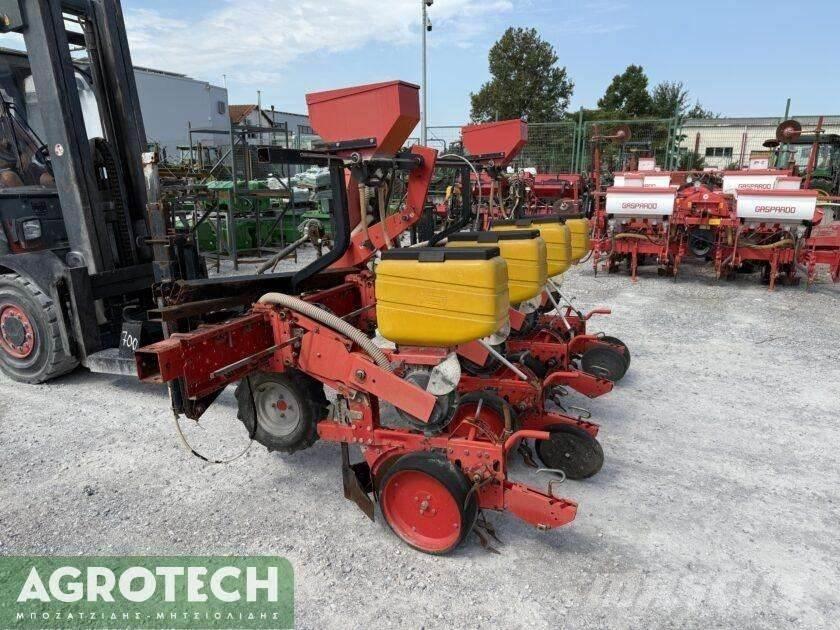 MaterMacc MS 8100 Traktory