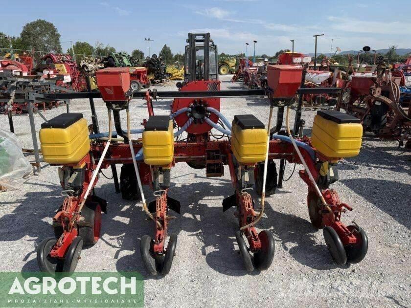 MaterMacc MS 8200 Traktory