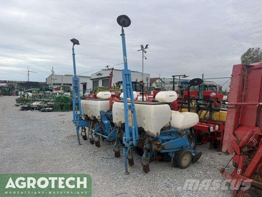 Monosem NG PLUS 4 Traktory