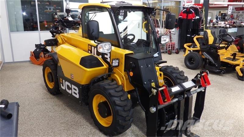 JCB 514-40 Teleskopické manipulátory