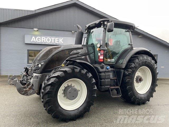 Valtra S374 Traktory