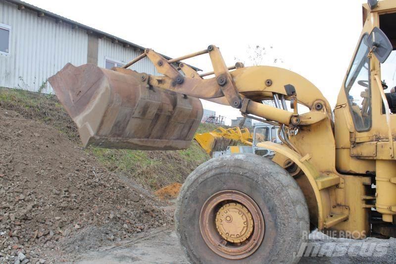 CAT 966 C Kolové nakladače