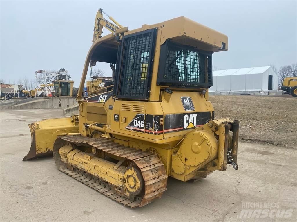 CAT D4G XL Pásové dozery