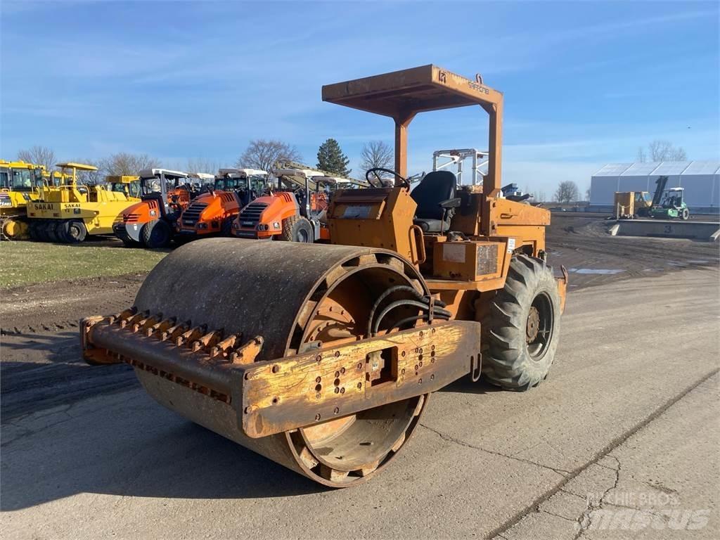 Sakai SV70T Skládkové kompaktory