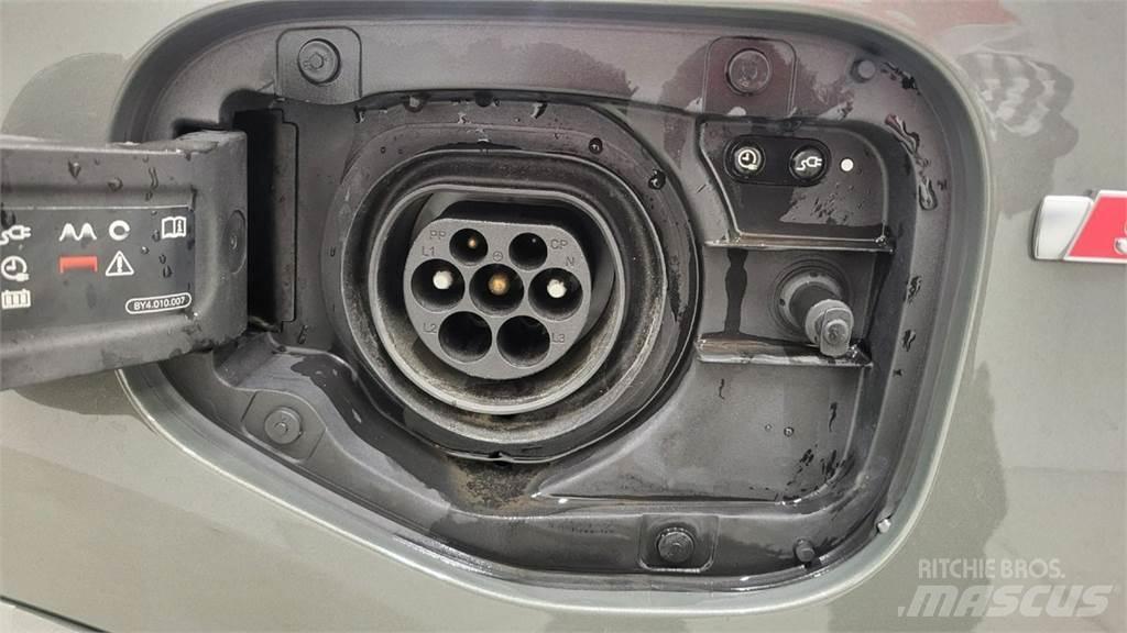 Audi Q3 Osobní vozy