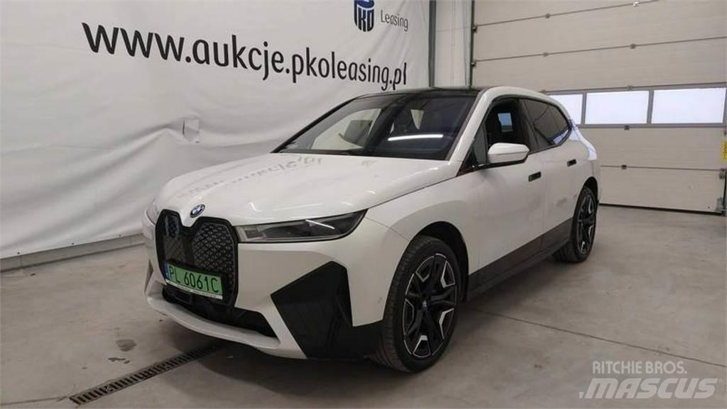 BMW iX Osobní vozy