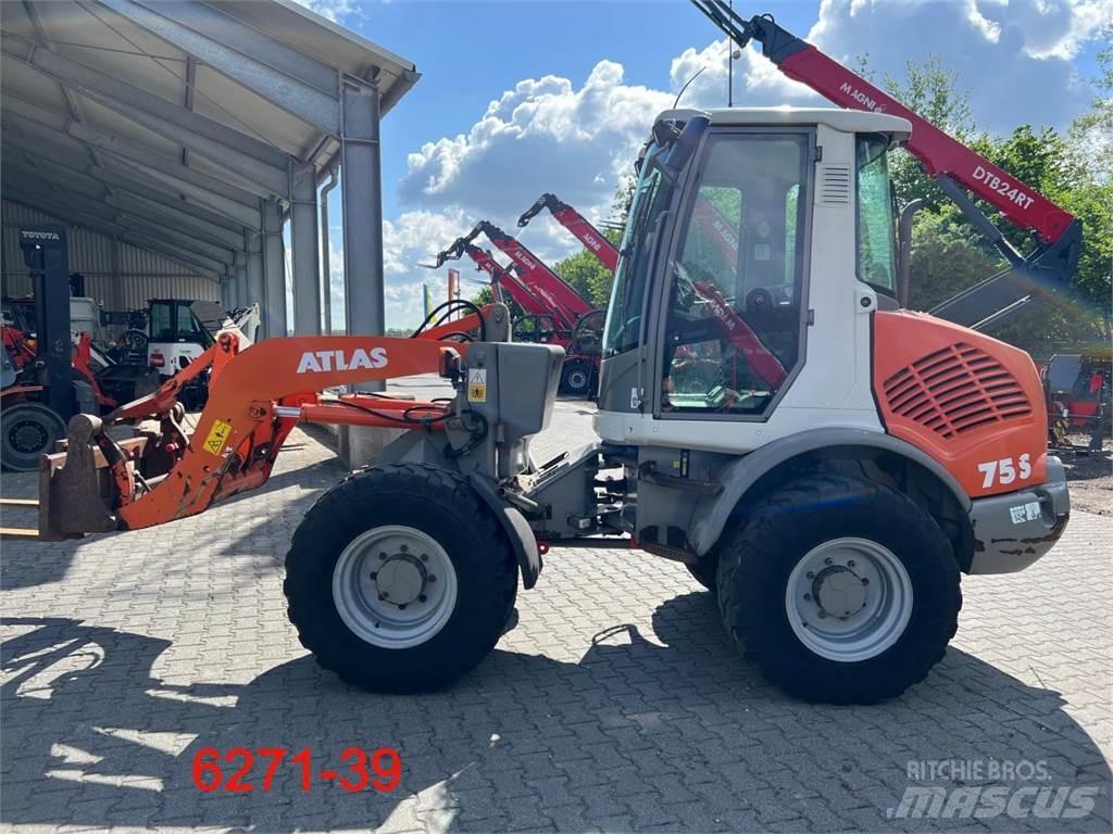 Atlas AR 75 s Kolové nakladače