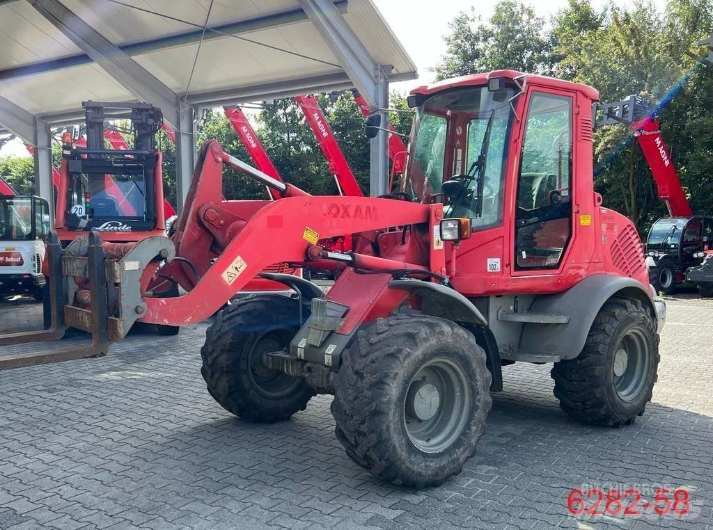 Atlas AR 80 Kolové nakladače