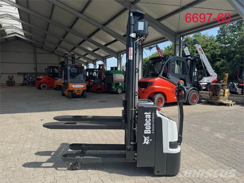 Bobcat BSL 12 N-7i Ručně vedené vysokozdvižné vozíky