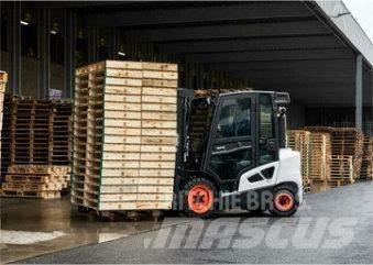 Bobcat D 30 S 9 Dieselové vozíky